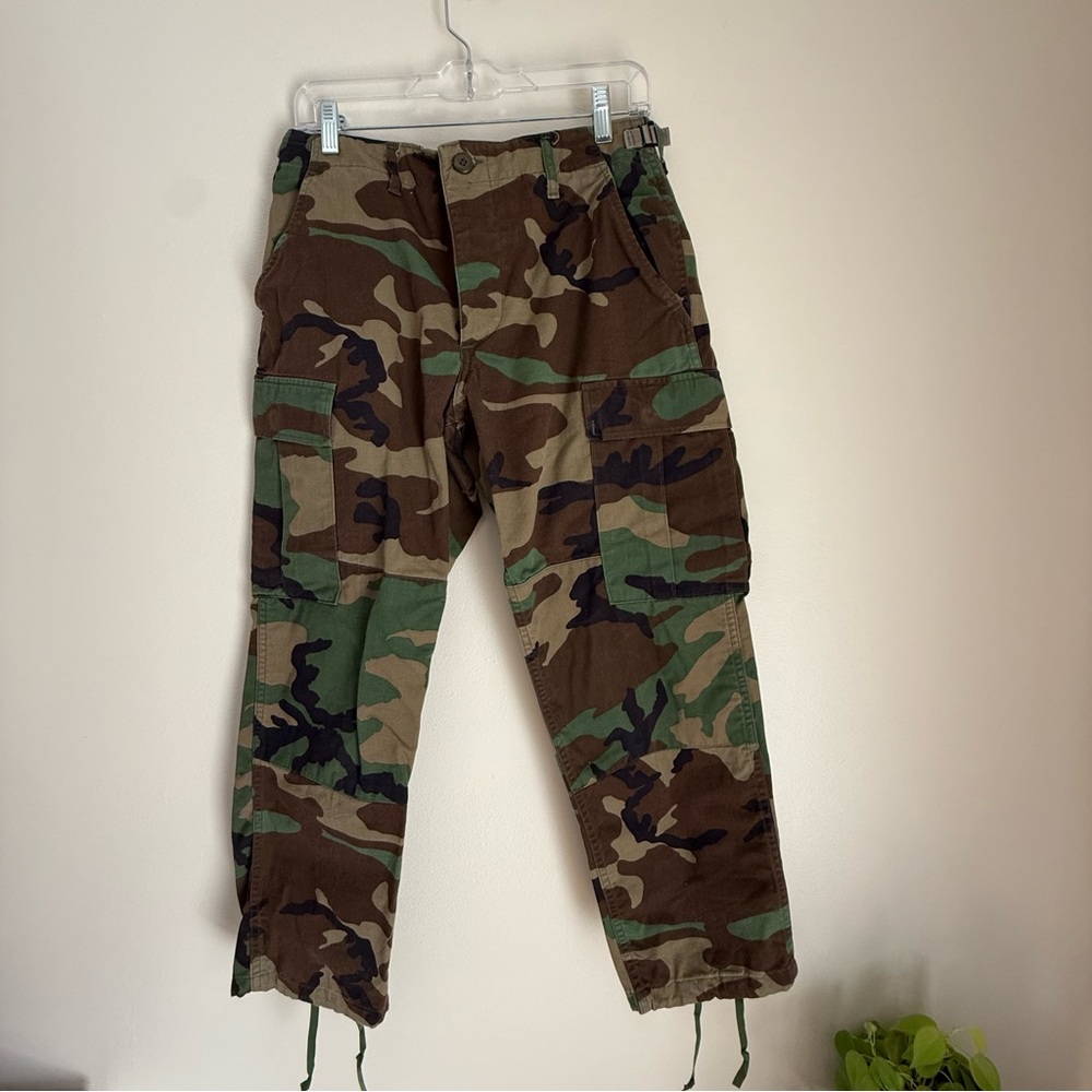Army Camouflage Vintage Cargo Pant size Small Adjustable 27-31"Waist Military